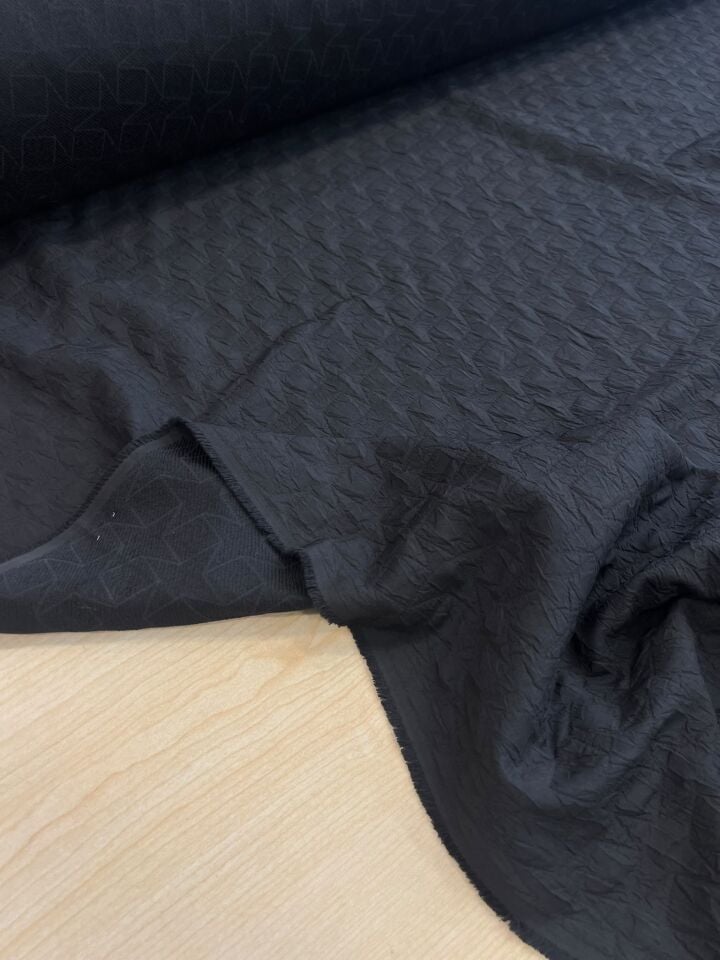 Baharlık / Kışlık Kapitone Kumaş  (En 150cm)