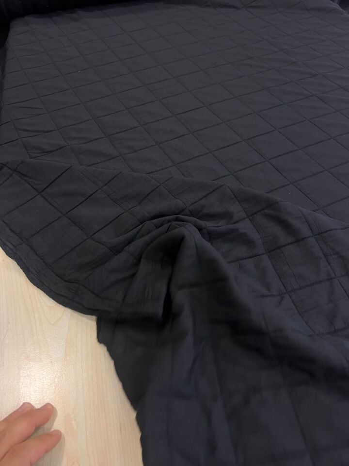 Baharlık / Kışlık Kapitone Kumaş  (En 150cm)