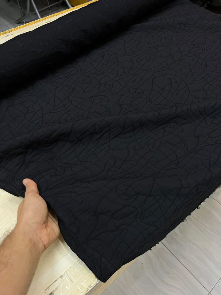 Baharlık / Kışlık Kapitone Kumaş  (En 150cm)