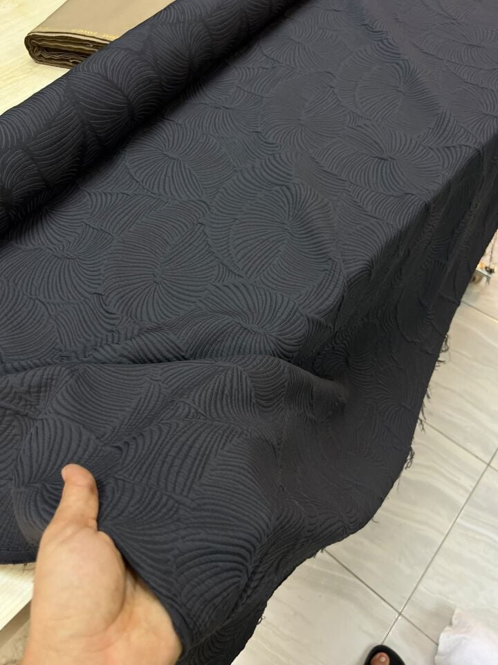 Baharlık / Kışlık Kapitone Kumaş  (En 150cm)
