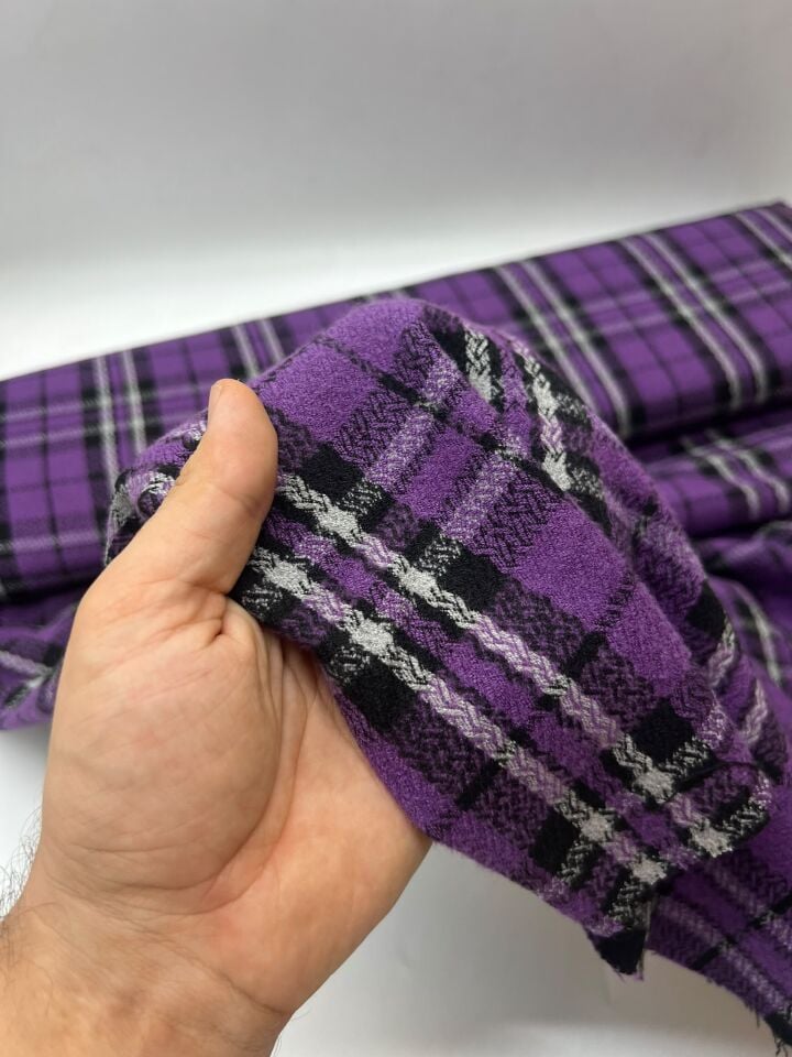Mor Ekose Flanel Eni 150 Cm Baharlık Mevsimlik Kışlık