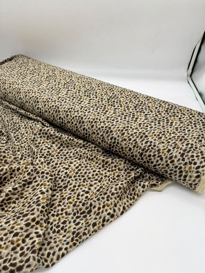 Pamuk Viskon Kumaş Eni 150cm Elbise Gömlek Tunik vb Polyester İçermez
