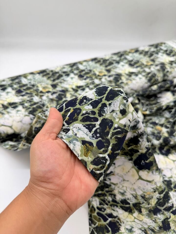 Pamuk Viskon Kumaş Eni 150cm Elbise Gömlek Tunik vb Polyester İçermez