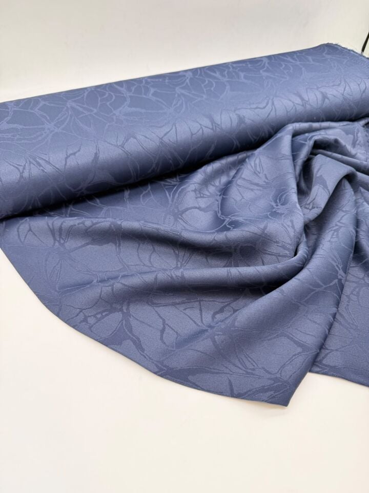 Lacivert İpek Jakar Eni 145 cm Elbise Gömlek Vb Polyester İçermez Dökümlüdür